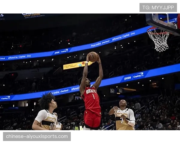 阿门汤普森22分12篮板火箭锋线 防守篮板全能表现填补阵容空缺